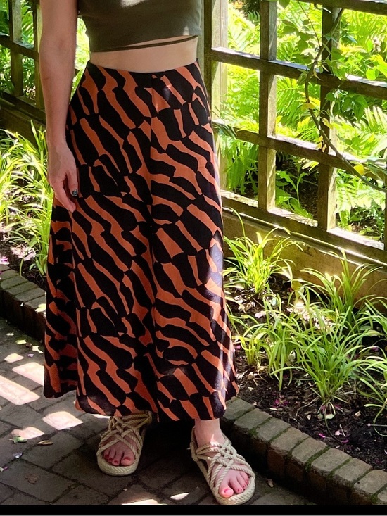 Marimekko Dresses & Skirts - Merimekko midi skirt in Black and Orange Stripe